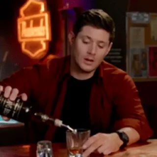 Video sticker 🥃 Компашка трупов