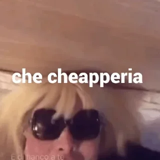 Video sticker 😀 elenoire ferruzzi 💋