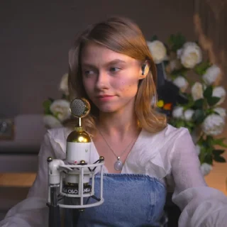 Video sticker 😅 Квашеный Gif ❤️