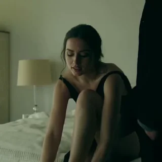 Video sticker 🫧 Ana De Armas @Stickerify 🔝