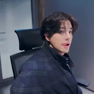 Video sticker 🤩 @archake