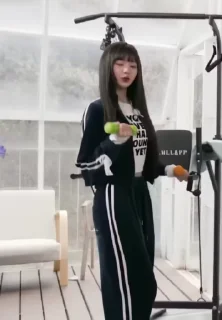 Video sticker 🌟 Wonyo :: @fStikBot