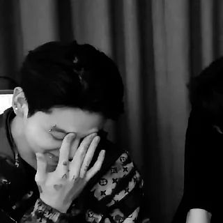 Video sticker 🕷 𝐃𝐀𝐅𝐎𝐑 𝐕𝐀𝐍𝐅𝐎𝐑𝐃 :: @fStikBot