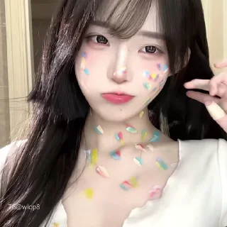 Video sticker 👅 更多表情@wlop8