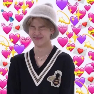 Telegram sticker 🥰 БЭТЭЭСВИЗЛАВ