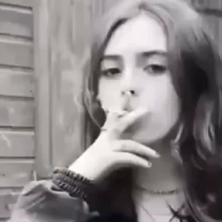 Video sticker 🤩 Girly < @ArousedGif