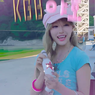 Video sticker 👻 리센느 거제갸루 @DCConSticker