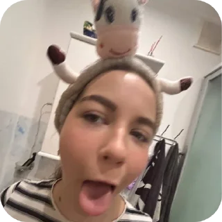 Telegram stiker 🤳 кирилл жопа