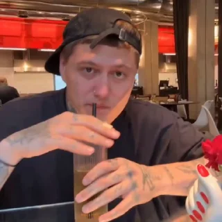 Video sticker 🤩 @cmhzone