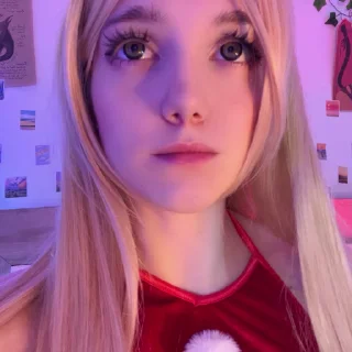 Video sticker 🤪 @QQMZO @FCCKI @VXFFF8