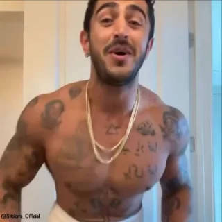 Video sticker 💃 @Stickers_official | پسر شاه