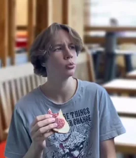 Video sticker 😁 Стикеры @stickrubot @textmeru_bot