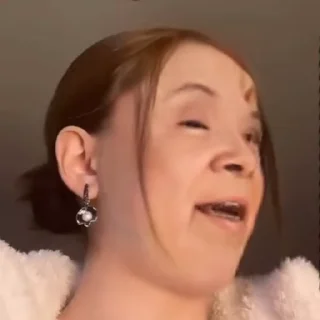 Video sticker 🤡 Галина Гитлеровна