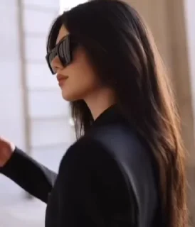 Video sticker 🌟 Yuii x Irai 🔪