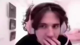 Video sticker 😱 я хуесоска :: @fStikBot