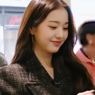 Telegram sticker 📻 ✦ 📻 ; wonyoung @n1mrlcl