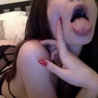 Video sticker 😜 🥤: @aaraa - @anwar