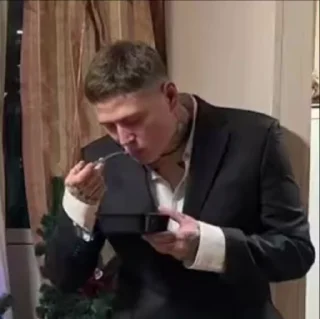 Video sticker 😑 ¢мʜ [ 𝕭𝖞: @𝖍𝖎𝖙𝖆𝖗𝖆𝖐𝖎]