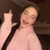 Video sticker 🤩 пак ледян�...