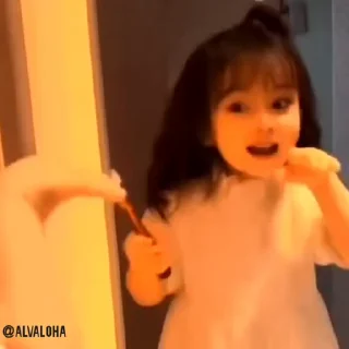 Video sticker 🥳 𝐀ʀᴍʏ's 𝐅ᴀᴠᴏᴜʀɪᴛᴇ ^⁠_⁠^