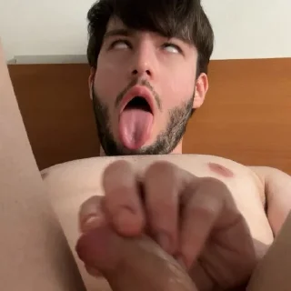 Video sticker 🤪 G O O N