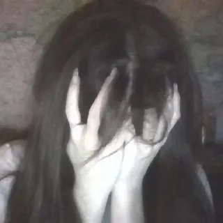 Video sticker 😢 . @rrereee .