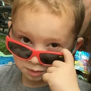 Video sticker 😎 @Nevr_minndme 's SON