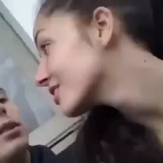 Video sticker 🫢 @Sgif0 👈🏻 بقیه استیکرها تو چنل