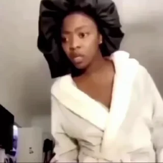 Sticker 😑 Forward this video to stickers bot