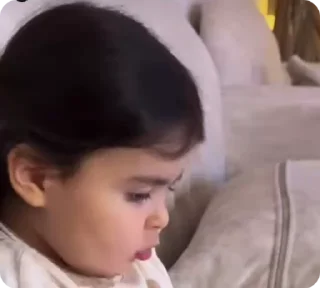 Video sticker 🥲 @lali_faan عروسک🥹💗