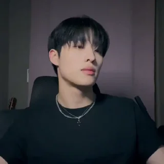 Телеграм стикер 🎼 ‌ ‌ ‌ 𝗄𝖾𝖾𝗁𝗈  ៸  @SenvolerPacks