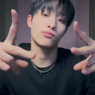 Телеграм стикер 🎼 ‌ ‌ ‌ 𝗄𝖾𝖾𝗁𝗈  ៸  @SenvolerPacks