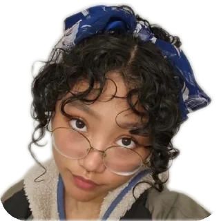 Телеграм стикер 👓 Sofy portuguesa japopreta nepal