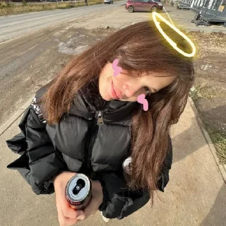 Sticker 🤩 Малышка Несижка🎀 @TgEmodziBot