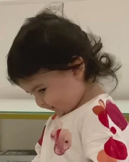 Video sticker 🌟 гулюз 💌:: @fStikBot