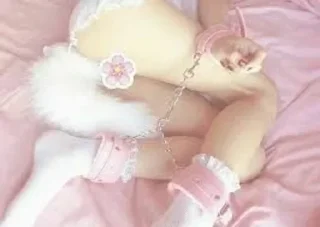 Telegram sticker 💕 @ryooo11 ⋆｡‧˚ʚ🍓ɞ˚‧｡⋆