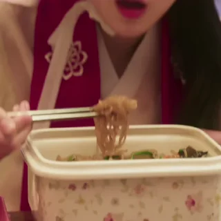 Video sticker 🍡 𝖢𝗁𝗈 𝖸𝗂 𝗁𝗒𝗎𝗇  ִֶָ֪֢         @nabistickers