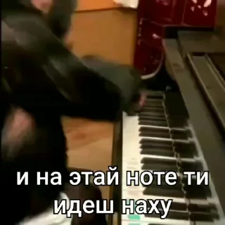 Video sticker 😎 ЖМИ 👉 @memes_stikers ➡️ @Ctikerubot