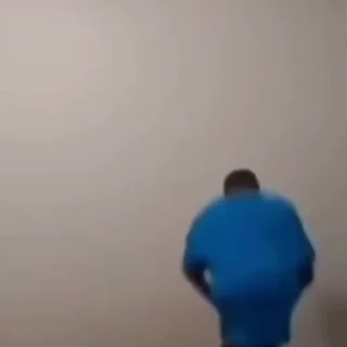 Video sticker 🌟 Don't smile babe