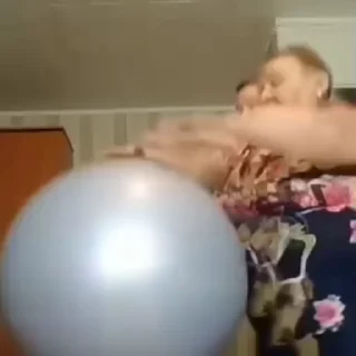 Video sticker 🧑‍🦲 ауе :: @fStikBot