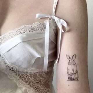 Telegram sticker 💭 ㅤ girlz ??  @xceuer ’s  kissy