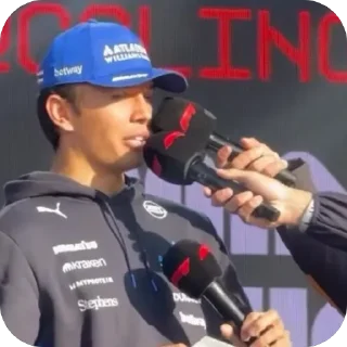 Video sticker 🫥 Ебанные качели