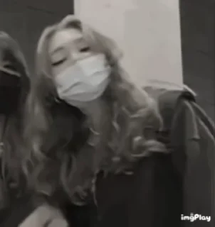 Video sticker ✂ 𝒍𝒆𝒔𝒃𝒊𝒂𝒏𝒔 𝒃𝒚 @fkqbby :: @fStikBot