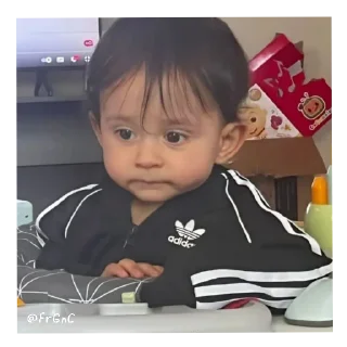 Video sticker 🫠 @FrGnc 🙂‍↔️اسکل پاشو بیا اینجا