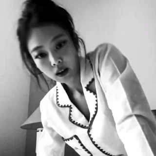 Video sticker 🖤 jennie random - @viplexxx