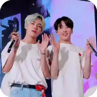Video sticker 👋 - ᗷY @ahMshY 𓉮 . BTS