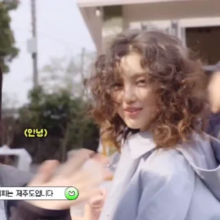 Sticker 🍚 ㅤji hye  @whogethurt  zıp  ?