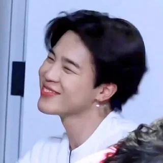 Telegram sticker 😄 bts