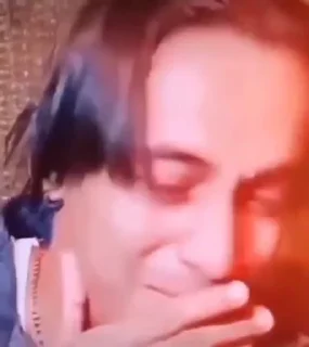 Video sticker 🤡 ✗𖤍 ᴄʀɪɴɢᴇ+ 🤡👺 :: @bitch_uh :: @fStikBot