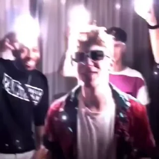 Video sticker 🎈 RIZZ BANANA PACK :: @fStikBot